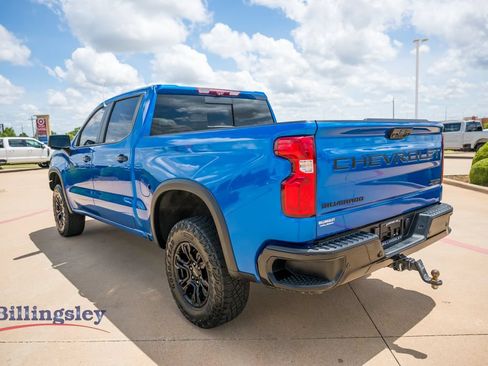 Used 2023 Chevrolet Silverado 1500 ZR2 w/ Technology Package AWD/4WD image 5