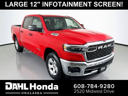 Used 2025 RAM 1500 Big Horn AWD/4WD image 1