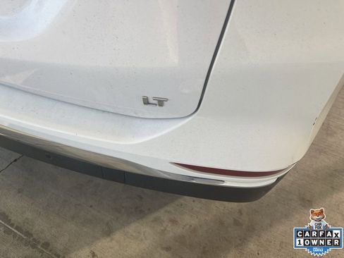 Used 2021 Chevrolet Equinox LT image 8