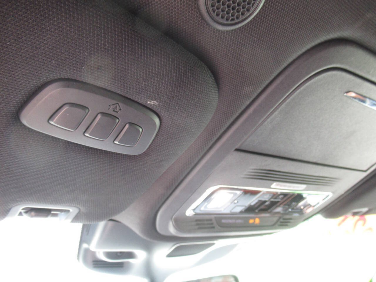Used 2021 Lincoln Aviator Reserve AWD/4WD image 30