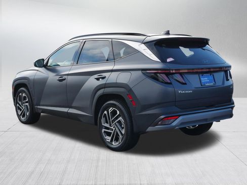 Certified 2025 Hyundai Tucson Limited image 5