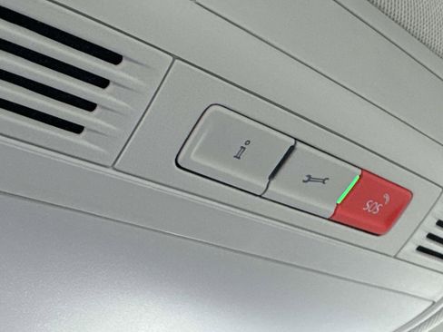 New 2026 Volkswagen Taos S image 27