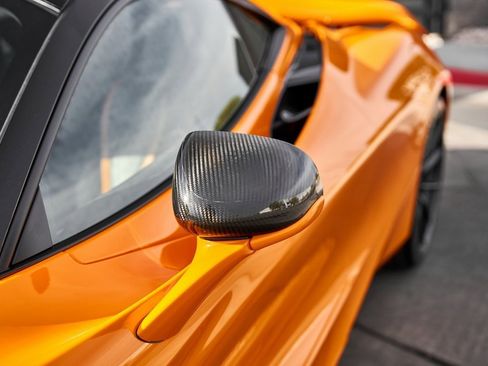 Used 2018 McLaren 720S Performance image 11