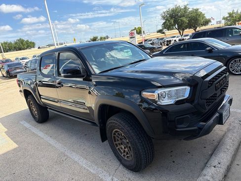 Used 2023 Toyota Tacoma 4x4 Double Cab w/ Trail Edition image 2