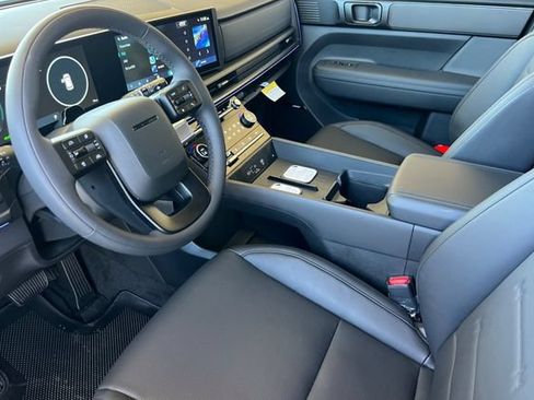 New 2026 Hyundai Santa Fe Calligraphy AWD/4WD image 9