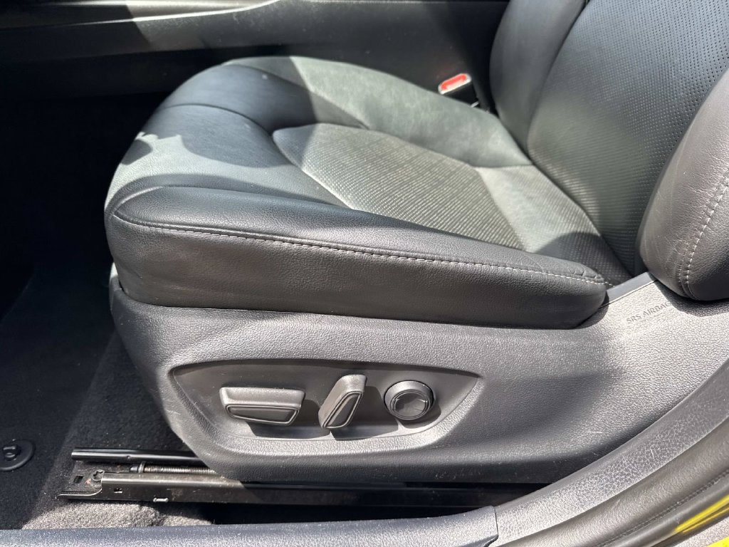 Used 2024 Toyota Camry XSE FWD image 17