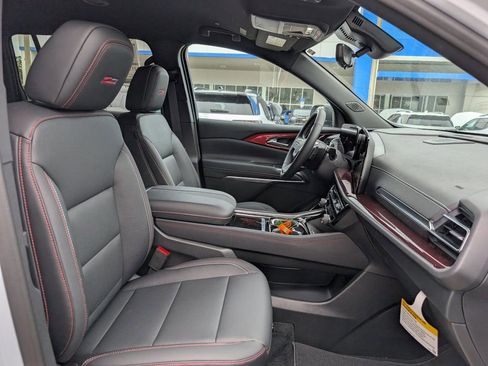 New 2026 Chevrolet Traverse Z71 w/ Enhanced Driving Package image 16