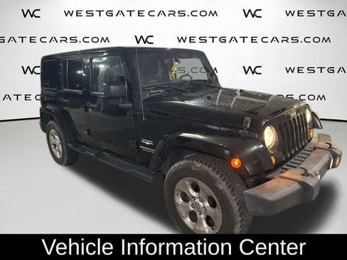 Used 2015 Jeep Wrangler Unlimited Sahara w/ Dual Top Group image 32