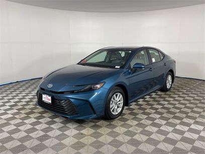 New 2026 Toyota Camry LE w/ Convenience Package