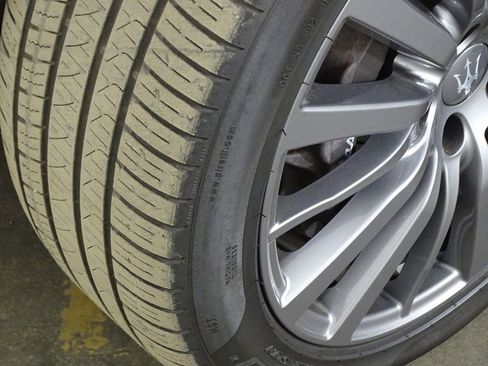 Used 2019 Maserati Ghibli S Q4 image 41