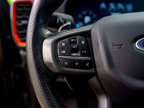 Used 2024 Ford Ranger Raptor AWD/4WD image 15