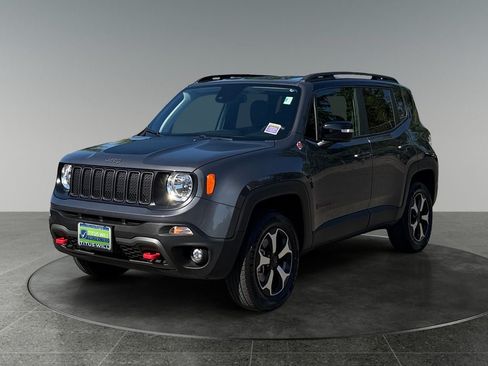 Used 2022 Jeep Renegade Trailhawk AWD/4WD image 3