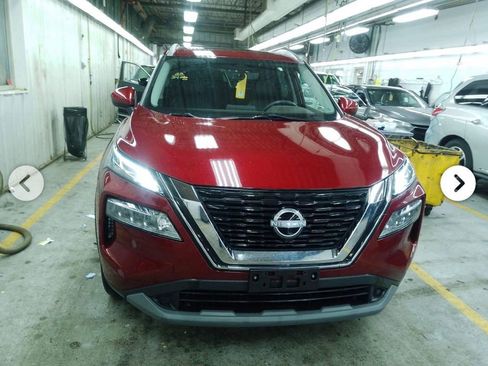 Used 2023 Nissan Rogue SV w/ SV Premium B Package AWD/4WD image 3