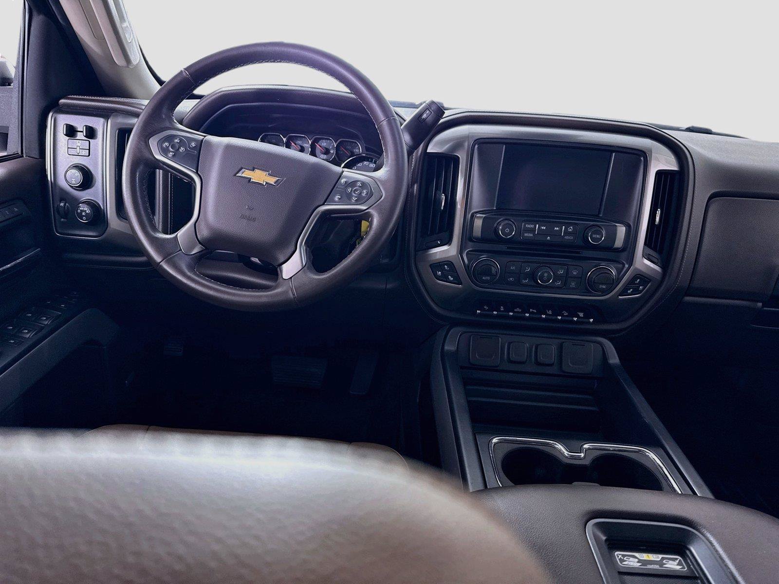 Used 2016 Chevrolet Silverado 2500 LTZ w/ Duramax Plus Package AWD/4WD image 2