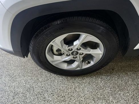 Used 2024 Hyundai Tucson SE FWD image 3