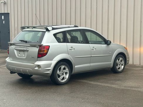 Used 2004 Pontiac Vibe w/ Moon And Tunes Value Package image 7