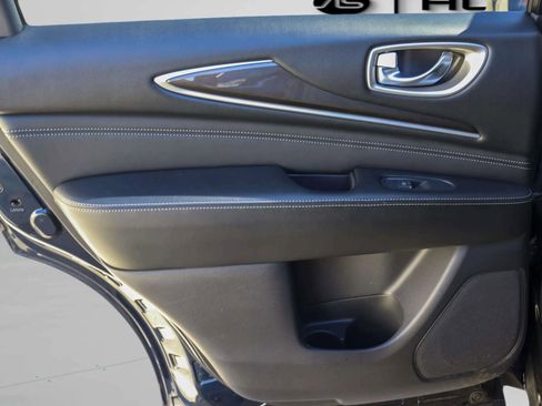 Used 2017 INFINITI QX60 FWD w/ Premium Plus Package image 26