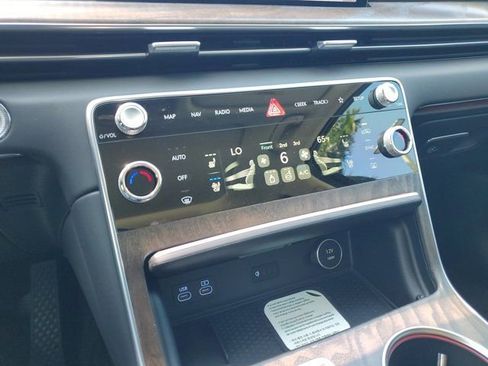 New 2026 Genesis GV80 3.5T Prestige image 16