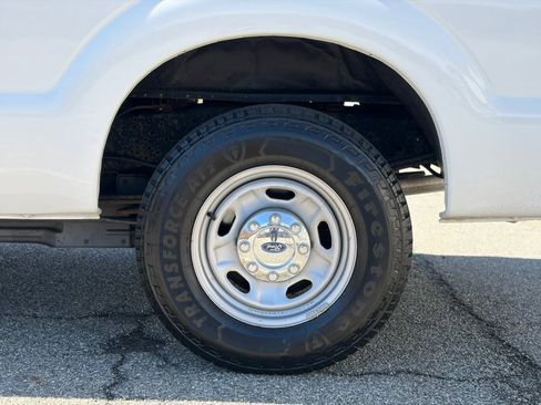 Used 2016 Ford F250 XL w/ Power Equipment Group image 30