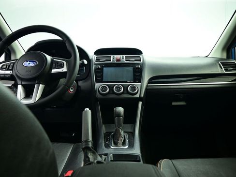 Used 2016 Subaru Crosstrek 2.0i Limited w/ Popular Package #2 image 11