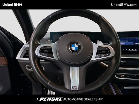 Used 2024 BMW X7 xDrive40i w/ Executive Package image 6