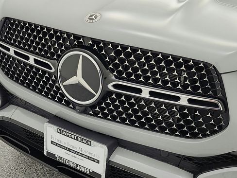 Used 2025 Mercedes-Benz GLE 450e 4MATIC image 19