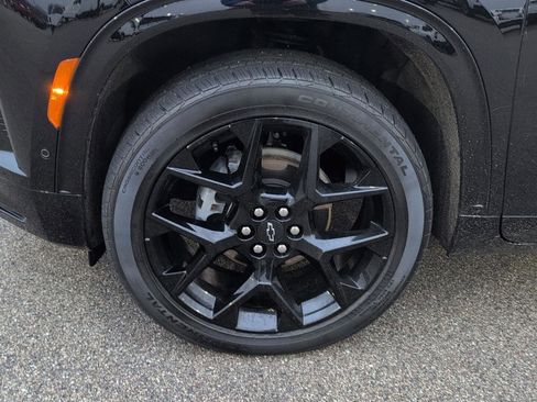 Used 2024 Chevrolet Traverse RS w/ LPO, Floor Liner Package image 10