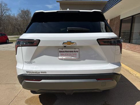 Used 2026 Chevrolet Equinox LT image 30