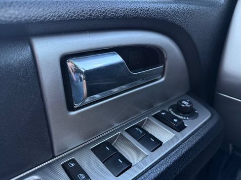 Used 2017 Ford Expedition Limited w/ Equipment Group 301A RWD image 28