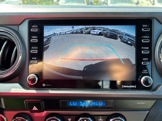 Used 2021 Toyota Tacoma TRD Off-Road AWD/4WD image 34