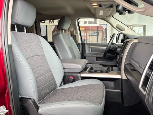 Used 2018 RAM 1500 Big Horn image 24