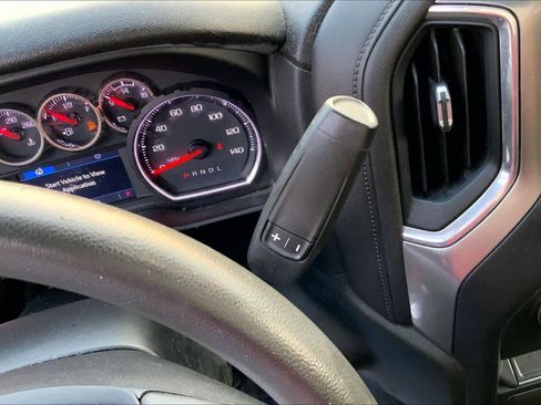 Used 2020 Chevrolet Silverado 1500 LT w/ Trailering Package AWD/4WD image 16