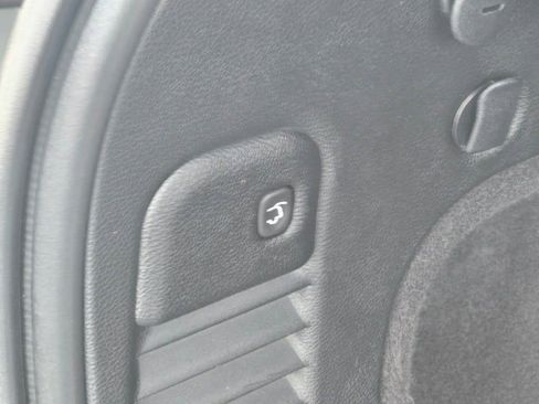 Used 2018 Jeep Grand Cherokee Limited image 14