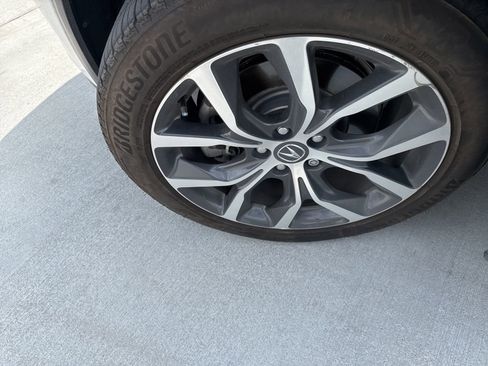 Used 2024 Acura MDX FWD w/ Technology Package image 5