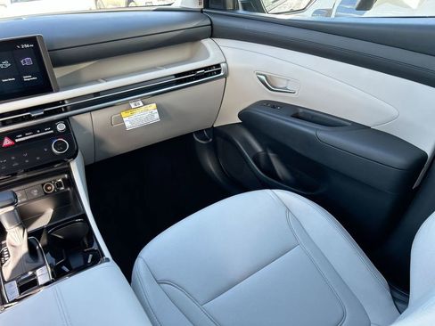 New 2026 Hyundai Tucson SEL image 15