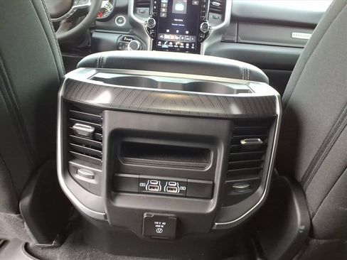 Used 2025 RAM 1500 Big Horn image 28