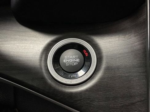 Used 2023 Jeep Grand Cherokee L Limited image 22