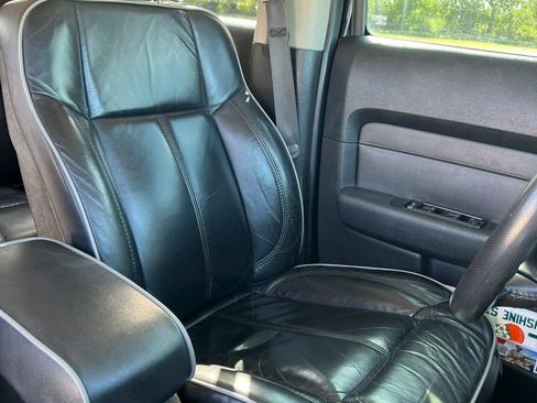Used 2007 HUMMER H3 AWD/4WD image 16