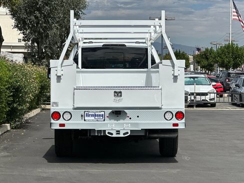 New 2026 Ford F350 XL w/ XL Chrome Package image 5