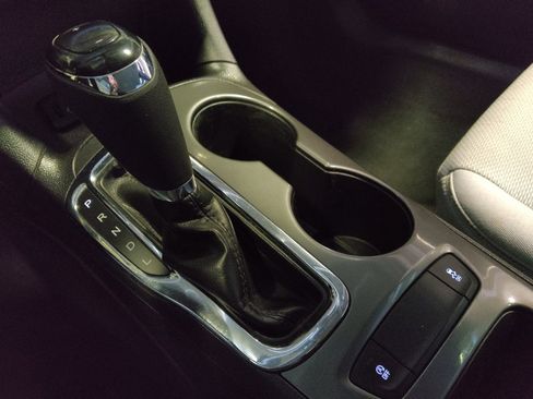 Used 2019 Chevrolet Cruze LT FWD image 26