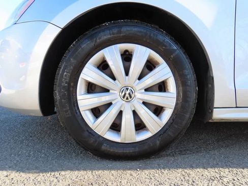 Used 2014 Volkswagen Jetta S image 8
