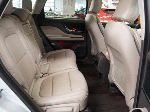 Used 2021 Lincoln Corsair AWD w/ Premium Package image 32