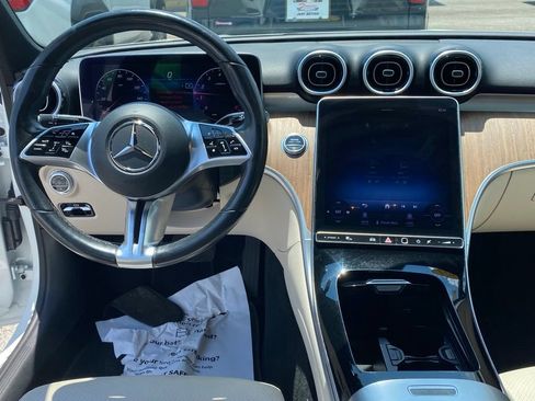 Used 2024 Mercedes-Benz C 300 Sedan image 8