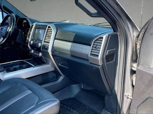 Used 2021 Ford F250 Platinum AWD/4WD image 13