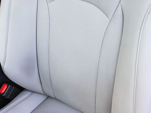 Used 2020 Lexus RX 450h AWD w/ Premium Package image 23