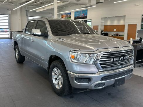 Used 2023 RAM 1500 Laramie AWD/4WD image 4