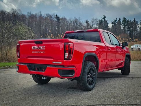 New 2026 GMC Sierra 1500 Elevation image 3