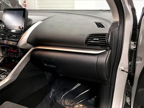 Used 2024 Mitsubishi Eclipse Cross SE image 16