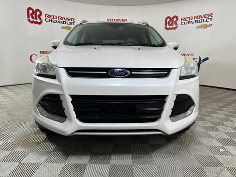 Used 2016 Ford Escape Titanium FWD image 2