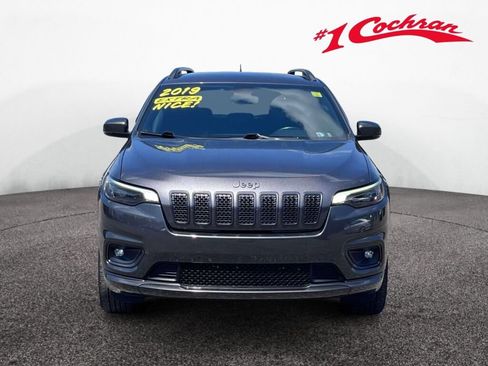 Used 2019 Jeep Cherokee High Altitude AWD/4WD image 12